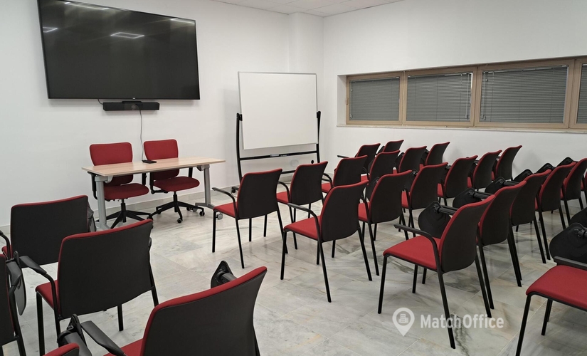 Elija sala de reuniones en Sevilla 50 m², Avenida San Francisco Javier - 4 | MatchOffice