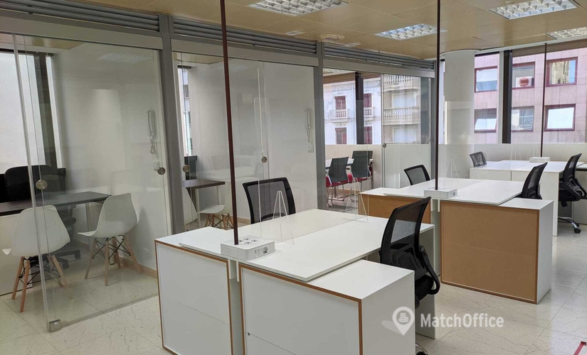200 m² Shared workspace  in Alicante, Rambla de Méndez Núñez 28 (03002) - 1 | MatchOffice