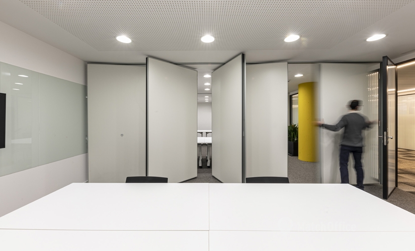 Parque empresarial disponible para alquilar en Mataró 700 m², Avinguda Cabrera - 0 | MatchOffice