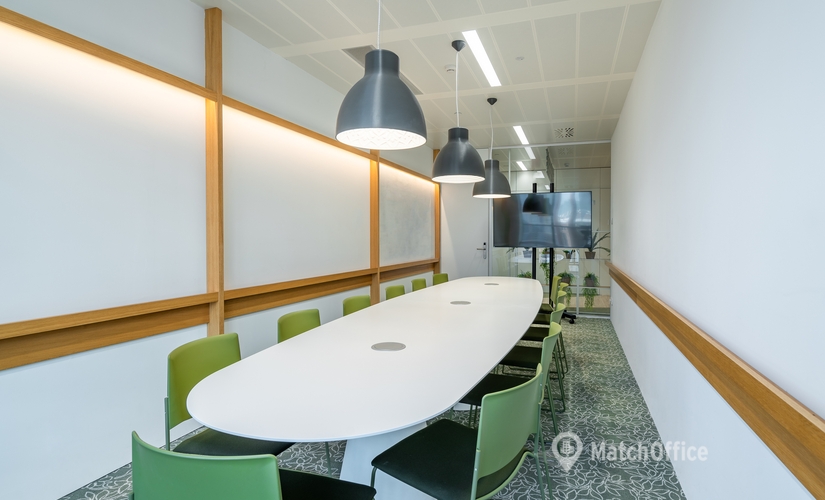 Reserve sala de conferencias en Sant Martí 200 m², Carrer de la Ciutat de Granada 150 - 1 | MatchOffice.es