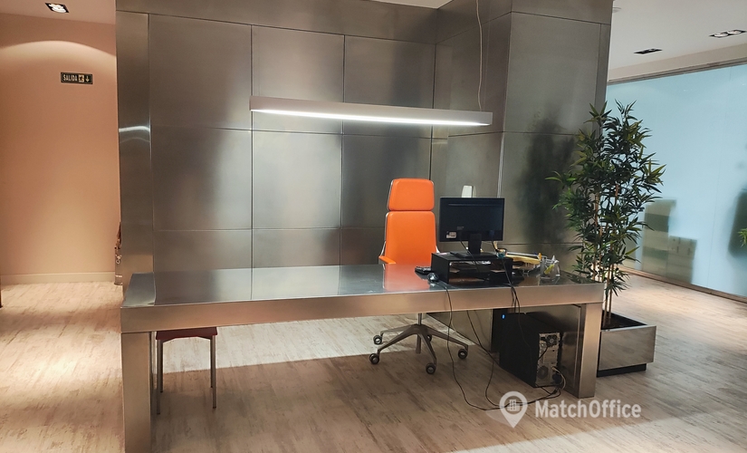 Centros de negocio disponible para alquilar en Palma de Mallorca 155 m², Carrer de Francisco Rover 4 - 2 | MatchOffice.es