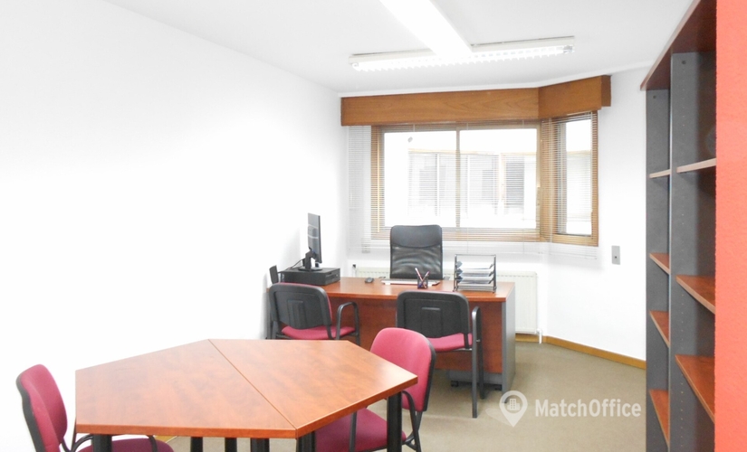 30 m² Business center in Leon, Calle Alférez Provisional 2 (24001) - 16 | MatchOffice.com