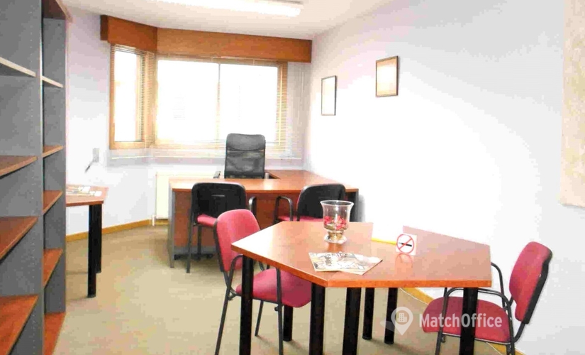 Centros de negocio disponible para alquilar en León 30 m², Calle Alférez Provisional 2 - 3 | MatchOffice