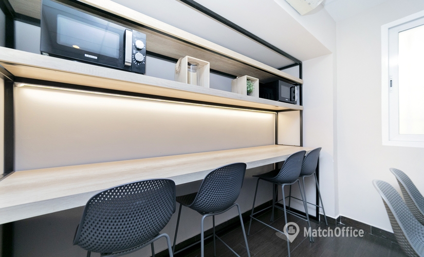 Observe oficinas compartidas en Madrid Centro 48 m², Paseo de las Delicias - 4 | MatchOffice