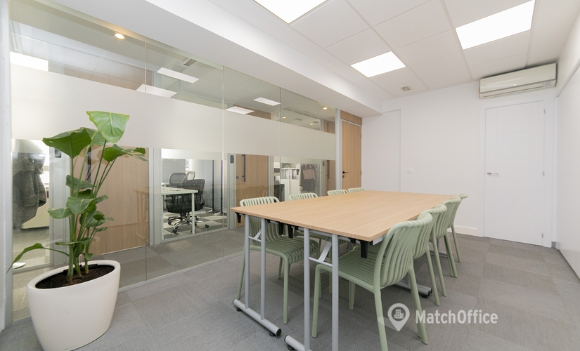Elija sala de juntas en Madrid Centro 48 m², Paseo de las Delicias - 3 | MatchOffice.es