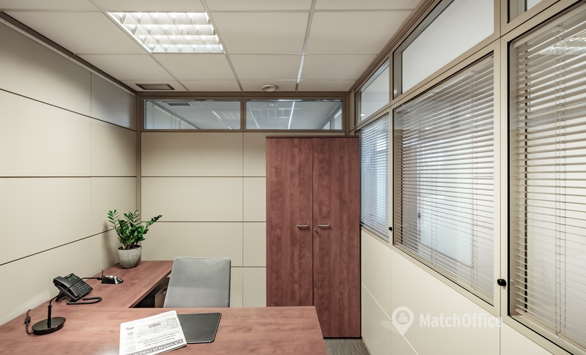 Explore oficinas compartidas en Sarrià-Sant Gervasi 9 m², Carrer de Balmes 191 - 3 | MatchOffice.es