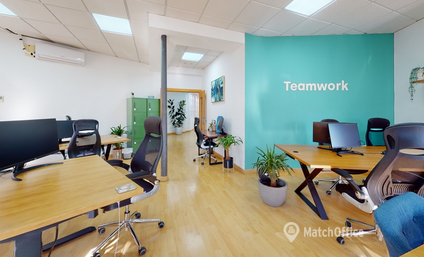 Oficina en alquiler en Málaga 15 m², Calle Antonio Baena Gómez 2 - 1 | MatchOffice.es