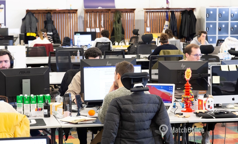 Observe oficinas de coworking en Vallés Occidental 1200 m², Carrer del Sol 62 - 1 | MatchOffice