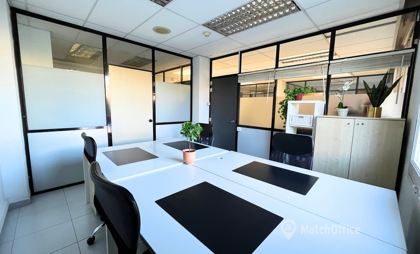 Oficina disponible para alquilar en Eixample 20 m², Plaça del Doctor Letamendi 7 - 2 | MatchOffice.es