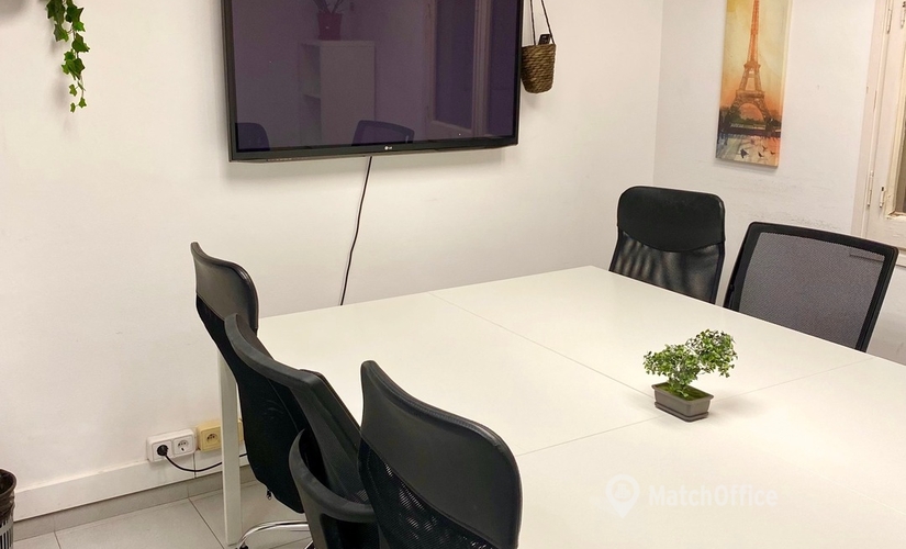 Observe oficinas compartidas en Eixample 40 m², Plaça del Doctor Letamendi 7 - 4 | MatchOffice.es