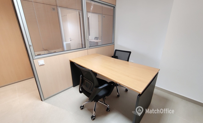 Office Carrer de Còrsega 199 08036 Eixample