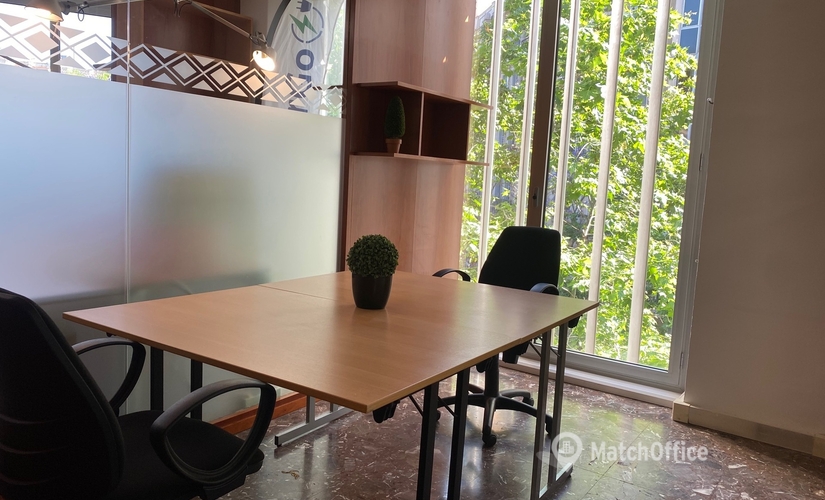 Oficina comercial disponible para alquilar en Eixample 20 m², Plaça del Doctor Letamendi 1 - 0 | MatchOffice.es