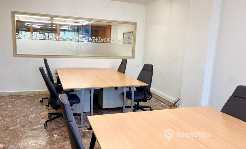Oficina comercial en alquiler en Eixample 40 m², Plaça del Doctor Letamendi 1 - 3 | MatchOffice