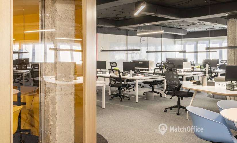 Despacho disponible para alquilar en Madrid Chamartín 200 m², Calle de López de Hoyos 141 - 2 | MatchOffice.es