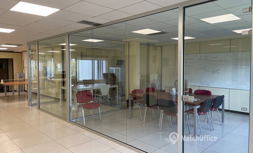 478 m² Conference center in Madrid Centro, Calle de Sagasta 18 (28004) - 2 | MatchOffice.com