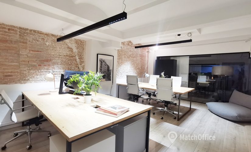 Alquile oficinas compartidas en Eixample 1100 m², Carrer de Mallorca 103 - 3 | MatchOffice.es