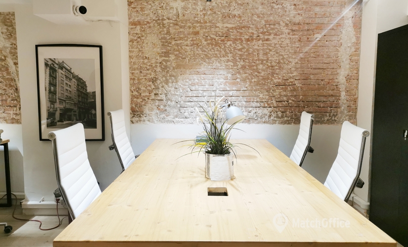 Despacho en alquiler en Eixample 30 m², Carrer de Mallorca 103 - 2 | MatchOffice.es