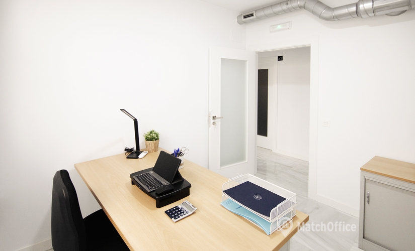 Despacho en alquiler en Almería 15 m², P.º de Almería - 2 | MatchOffice