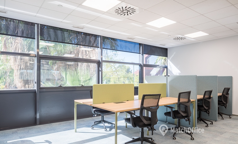 Observe coworking en Sevilla 233 m², C/ José Delgado Brackembury nº 11 - 0 | MatchOffice.es
