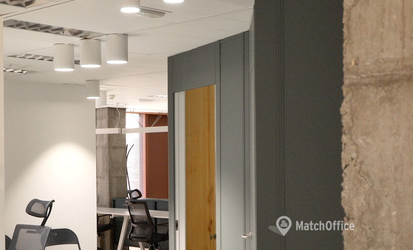 Explore oficinas de coworking en Madrid Chamartín 350 m², Avenida de Burgos 8A - 0 | MatchOffice