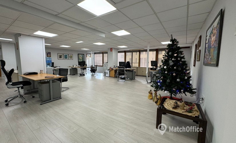 Alquile oficinas compartidas en Palma de Mallorca 233 m², C. dels Foners - 1 | MatchOffice