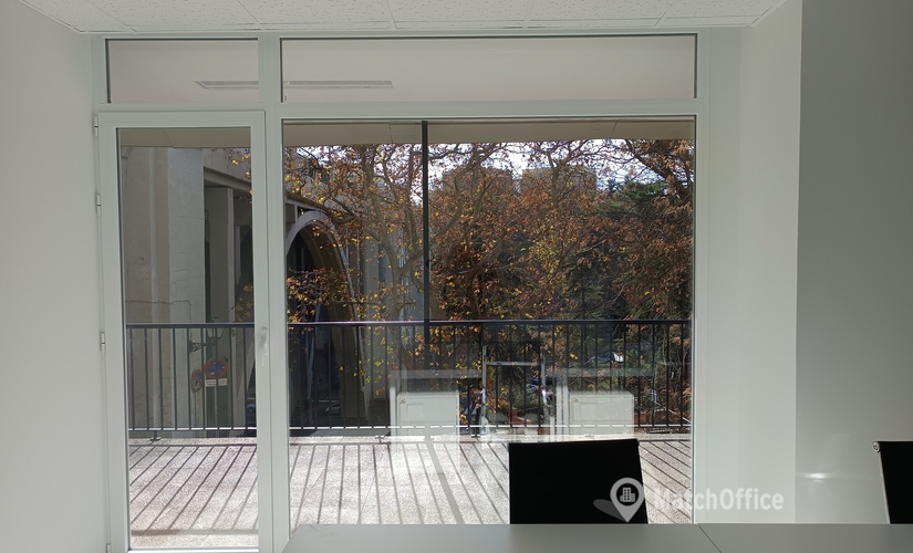 Business center disponible para alquilar en Madrid Centro 30 m², Calle de Bailén 12 - 2 | MatchOffice.es