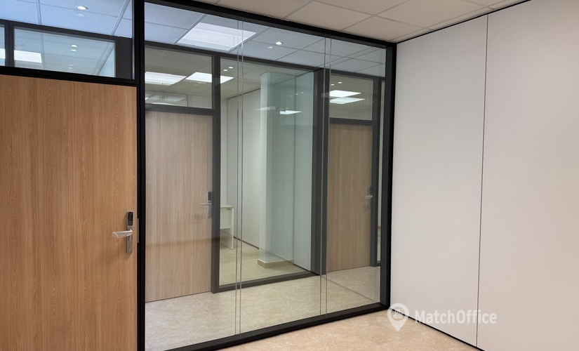 Alquile oficinas compartidas en A Coruña 14 m², Rúa Agrelo 4 - 2 | MatchOffice.es