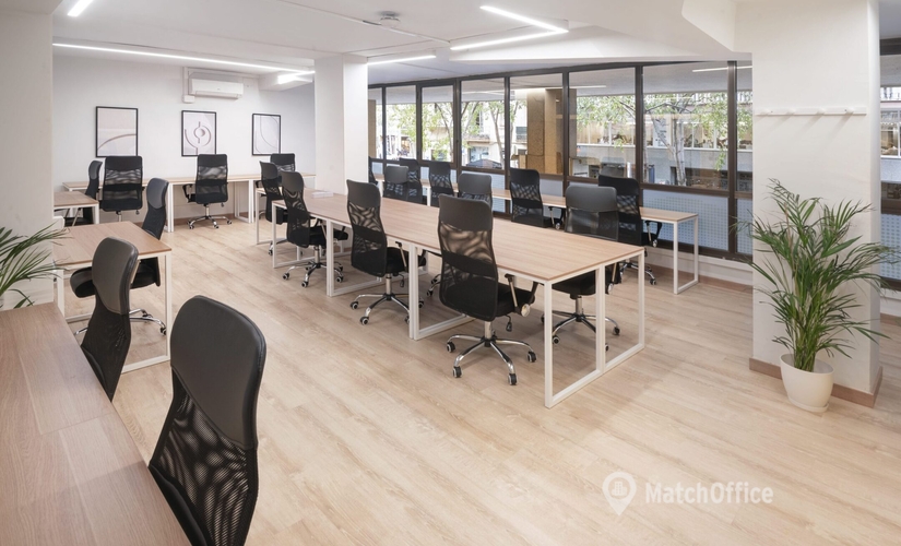 Observe oficinas compartidas en Eixample 10 m², Carrer de Floridablanca 68 - 2 | MatchOffice.es