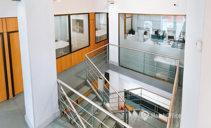 Alquile coworking en Madrid Ciudad Lineal 10 m², Travesía de Jose Arcones Gil 3 - 2 | MatchOffice.es