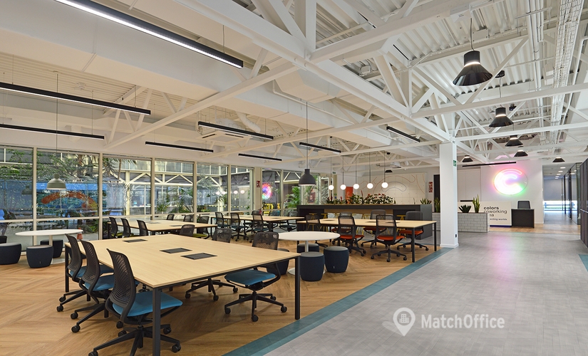 Alquile oficinas de coworking en San Fernando de Henares 1000 m², Avenida de Castilla 2 - 3 | MatchOffice.es