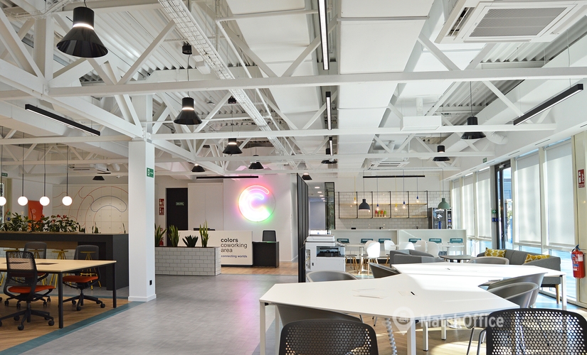 Explore oficinas compartidas en San Fernando de Henares 1000 m², Avenida de Castilla 2 - 2 | MatchOffice