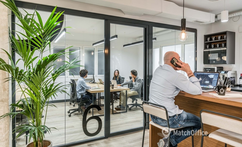 Oficina disponible para alquilar en Madrid Chamberi 500 m², Calle de Caracas 6 - 1 | MatchOffice