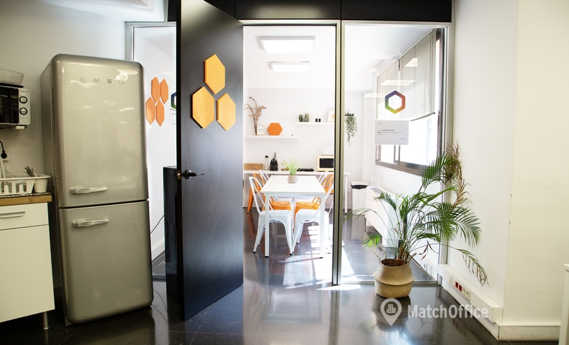 Despacho en alquiler en Eixample 400 m², Carrer de Mallorca 100 - 1 | MatchOffice