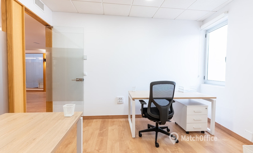 Oficina comercial disponible para alquilar en Málaga 15 m², Plaza de Uncibay 3-5 - 1 | MatchOffice.es