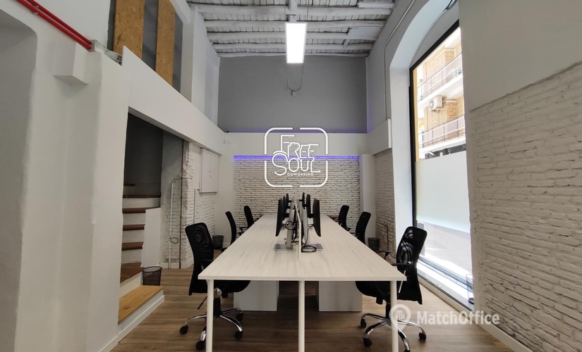 Oficina en alquiler en Granada 90 m², Calle Cedrán 7 - 3 | MatchOffice.es