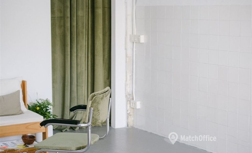 Elija sala de reuniones en Burgos , C. Sta. Dorotea - 4 | MatchOffice.es