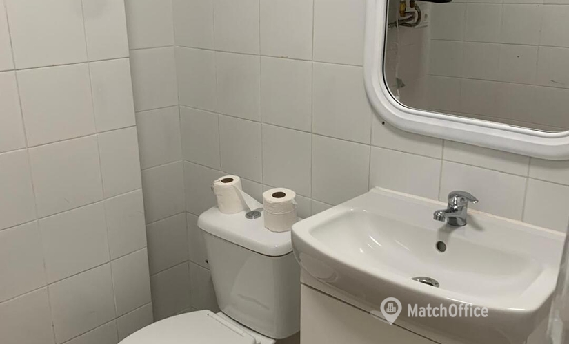 Despacho en alquiler en Polígono Son Castelló 60 m², Carrer de Ramon de Montcada - 2 | MatchOffice