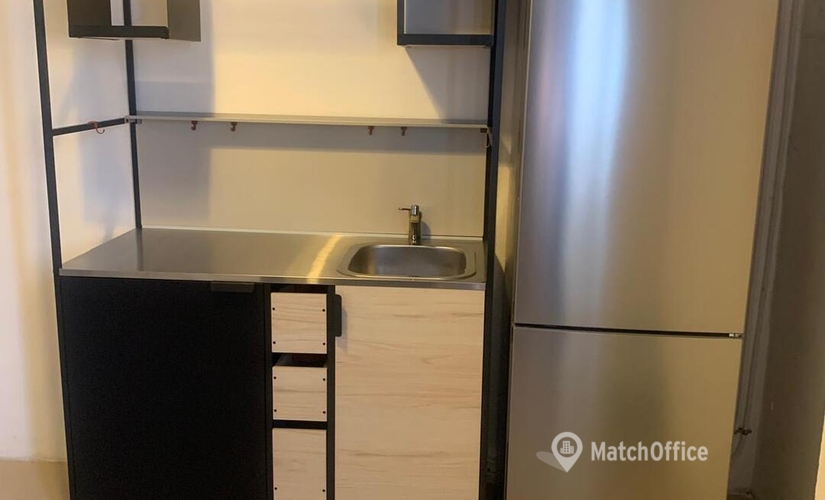 Oficina en alquiler en Polígono Son Castelló 60 m², Carrer de Ramon de Montcada - 3 | MatchOffice.es