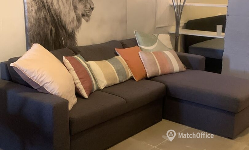 Oficina comercial en alquiler en Polígono Son Castelló 60 m², Carrer de Ramon de Montcada - 4 | MatchOffice.es