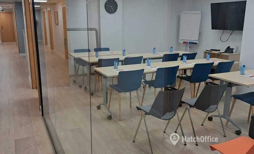 Elija sala de reuniones en Madrid Centro , Calle Juan Bravo 3A - 3 | MatchOffice