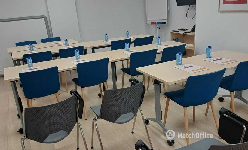 Reserve sala de conferencias en Madrid Centro , Calle Juan Bravo 3A - 4 | MatchOffice.es