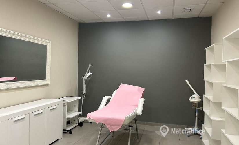 Office Avenida de América 53 18008 Granada