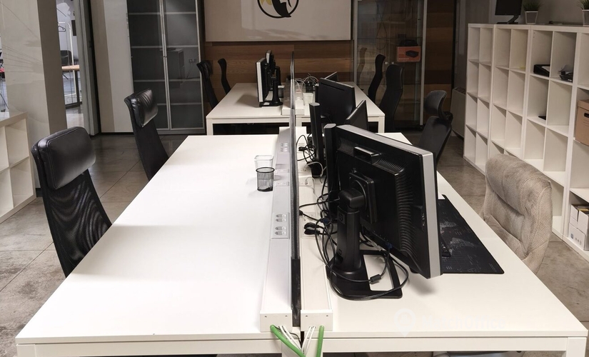 Explore oficinas compartidas en Zaragoza 30 m², Paseo de la Constitucion 8 - 0 | MatchOffice