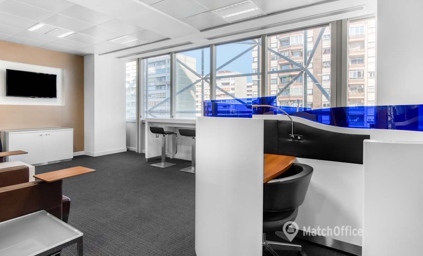 Observe oficinas compartidas en Sants-Montjuic 10 m², Calle Tarragona 157 - 4 | MatchOffice.es