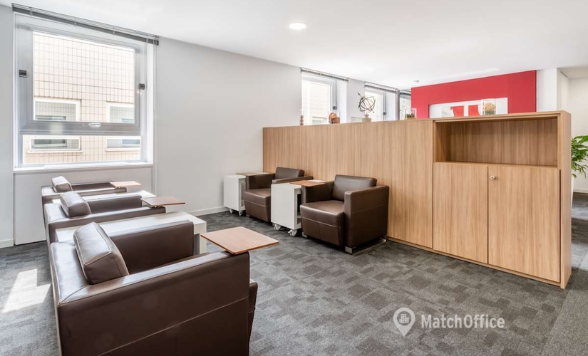 Explore oficinas de coworking en Madrid Chamartín 10 m², Paseo de la Castellana - 4 | MatchOffice