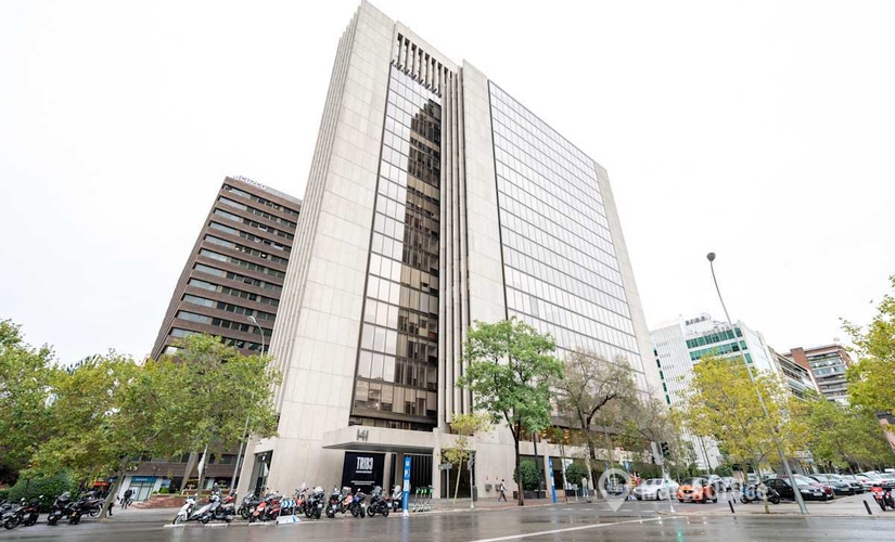 Alquile coworking en Madrid Chamartín 10 m², Paseo de Castellana - 0 | MatchOffice