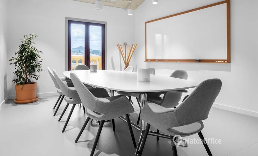 Explore oficinas compartidas en Bilbao 10 m², Calle Buenos Aires - 2 | MatchOffice