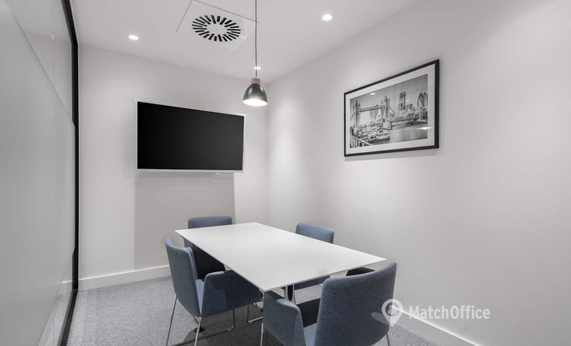 10 m² Coworking space in Oviedo, Calle San Francisco 2 - Bajo (33003) - 2 | MatchOffice.com