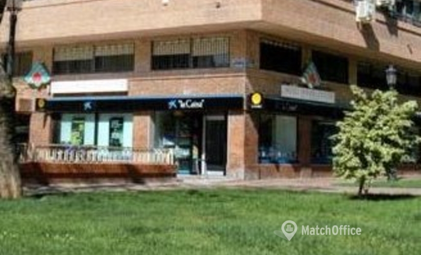 Micentro de negocio disponible para alquilar en València 46 m², Avda. Aragón - 0 | MatchOffice.es