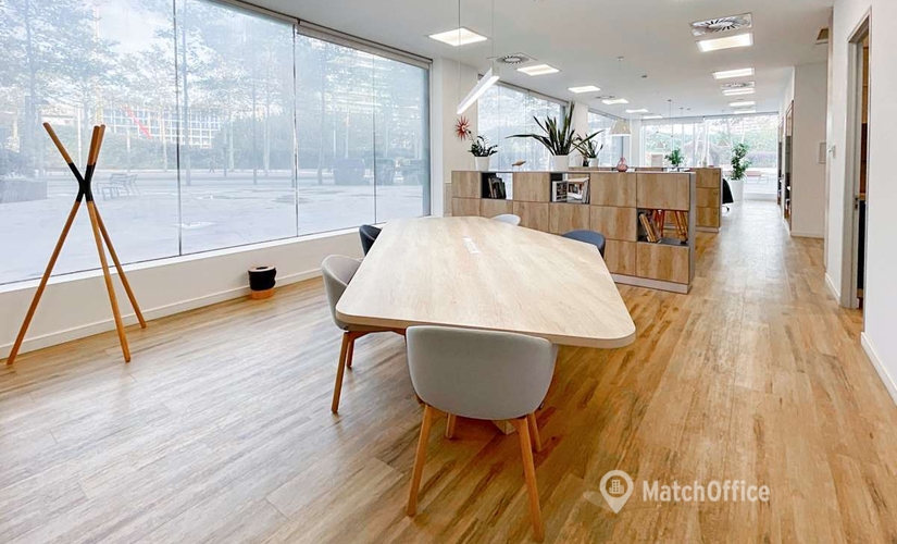 Reserve sala de conferencias en Ciutat Vella , Avenida Diagonal 131 - 2 | MatchOffice.es